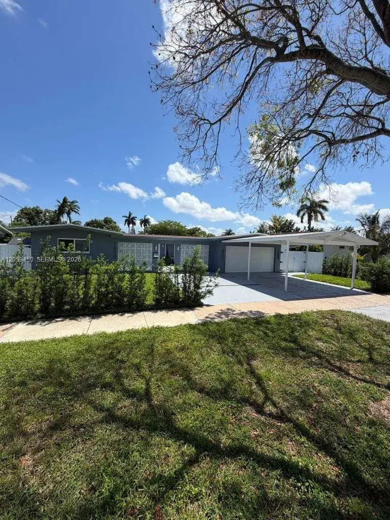 1030 NW 87th St # 0, Miami FL 33150