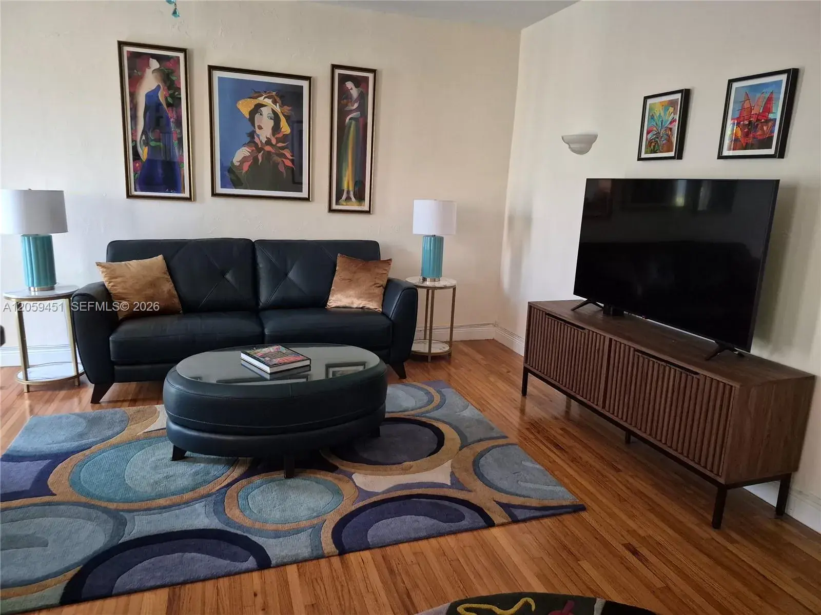 1 bedroom 1 bath Residential Lease for rent at 659 Meridian Ave # 14, Miami Beach FL 33139