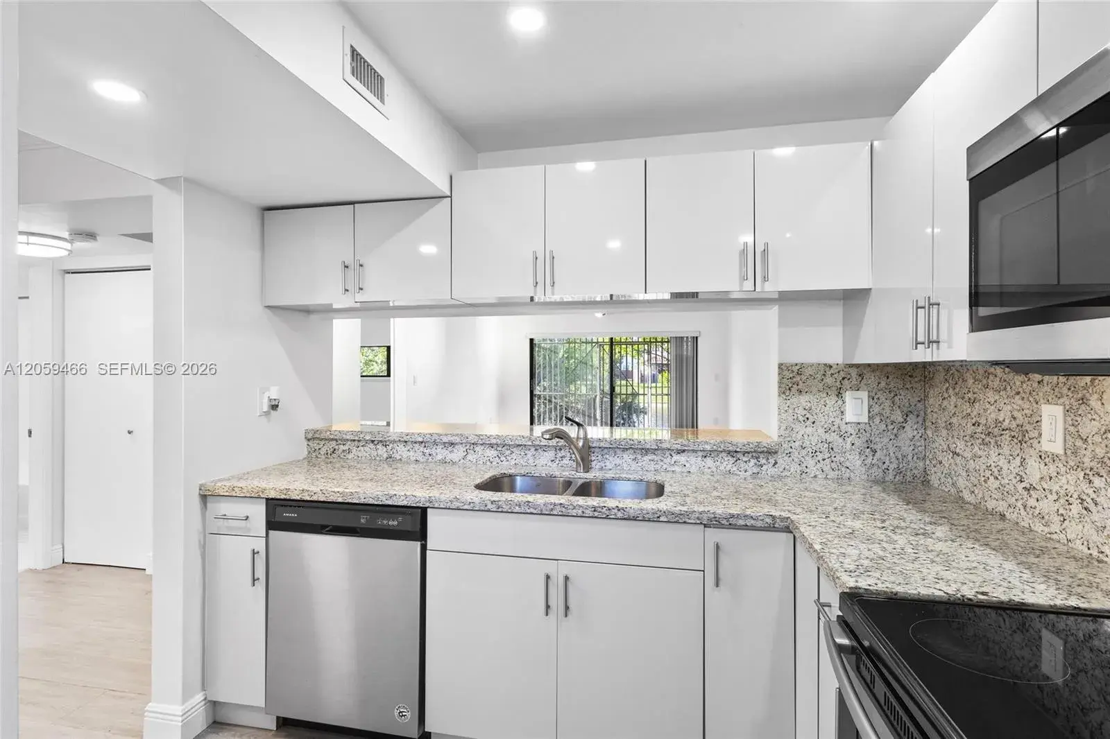 10145 NW 9th St Circle # 101, Miami FL 33172