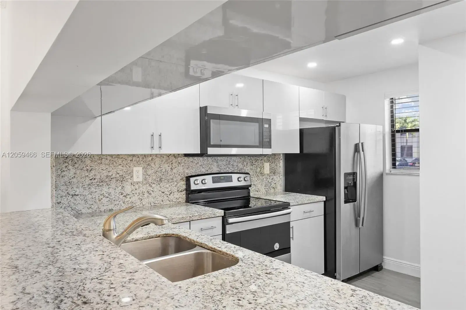 10145 NW 9th St Circle # 101, Miami FL 33172