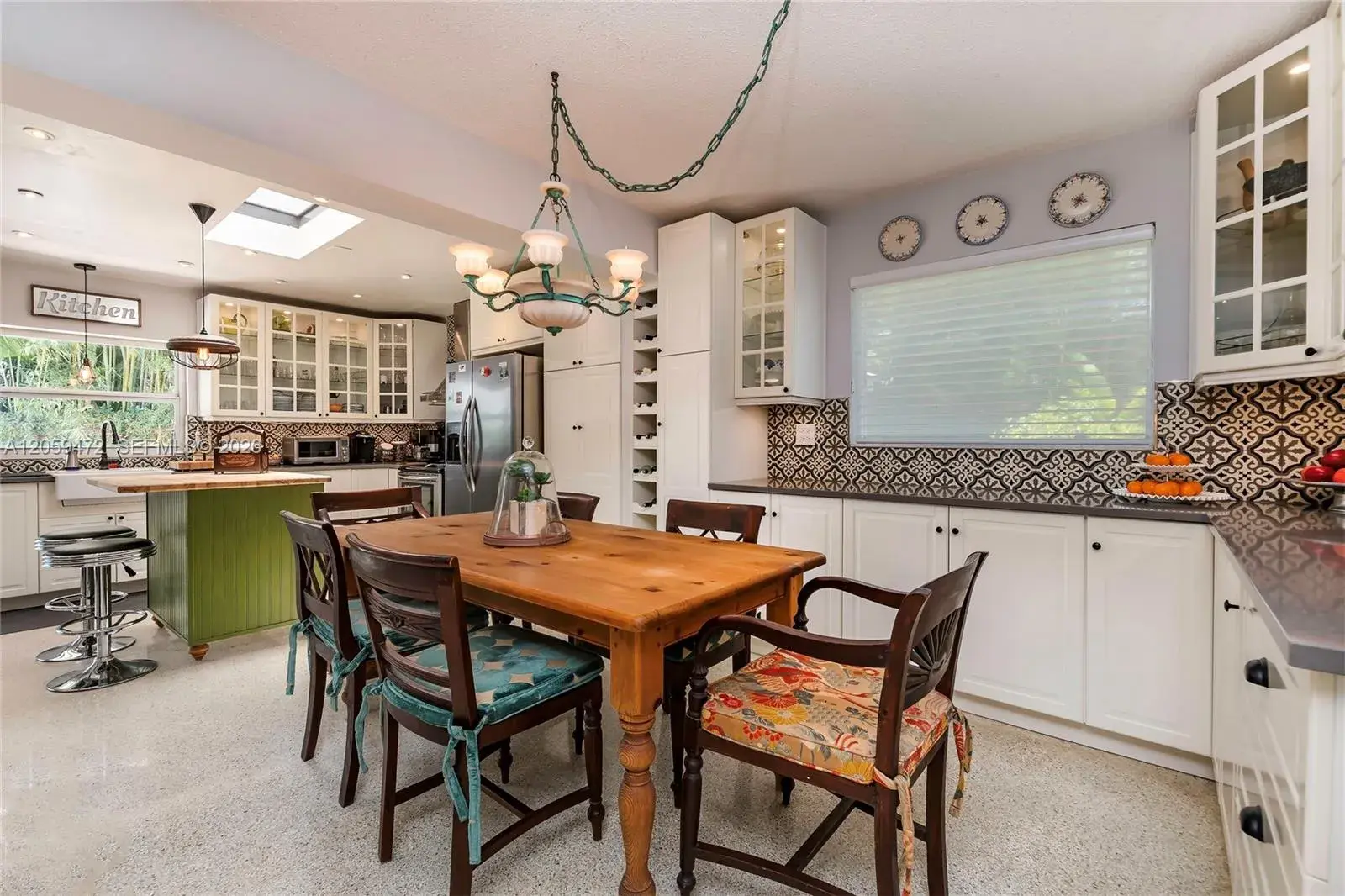 9350 SW 48 St, Miami FL 33165