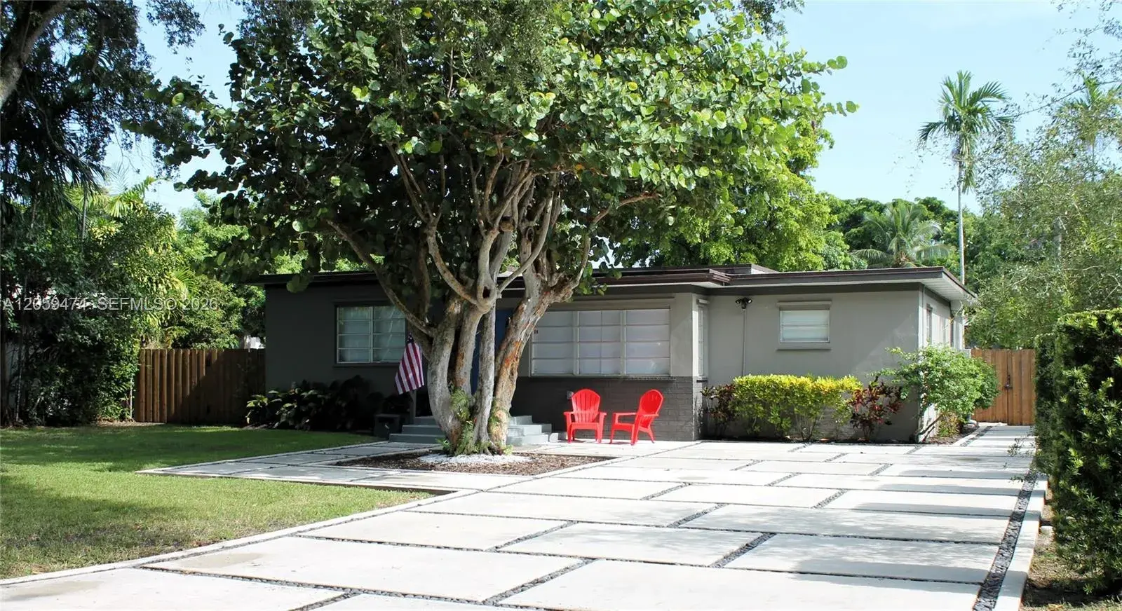 510 Raven Ave, Miami Springs FL 33166
