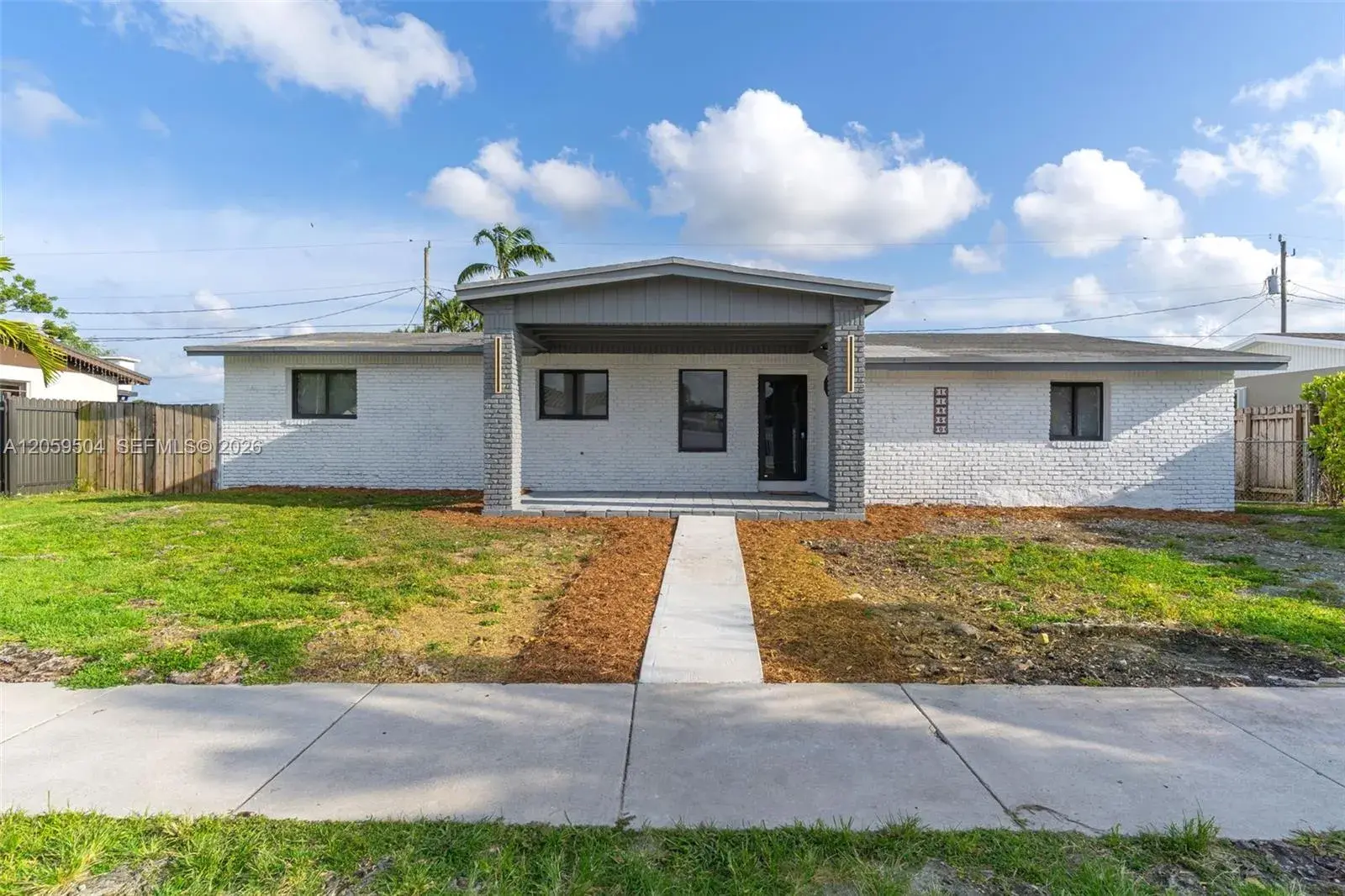 3 bedroom 2 bath Residential for sale at 11850 SW 206th Ter, Miami FL 33177