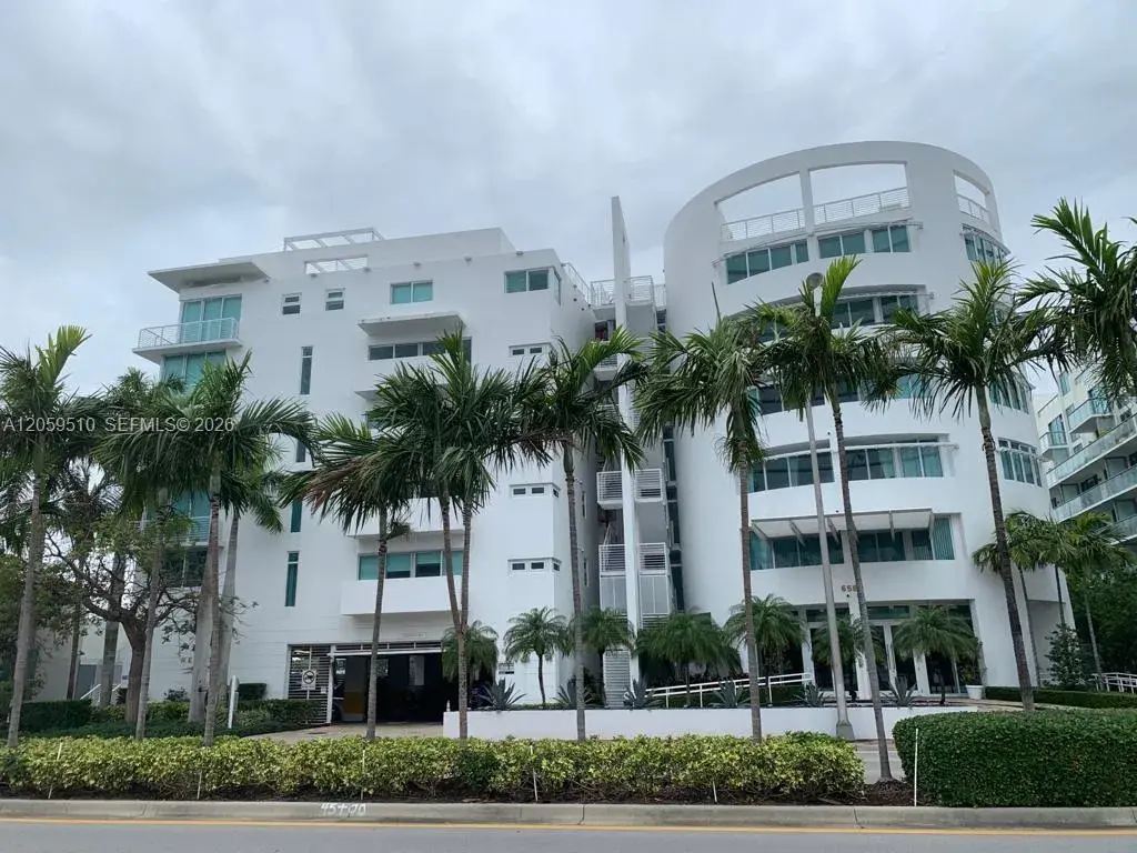 6580 Indian Creek Dr # 510, Miami Beach FL 33141