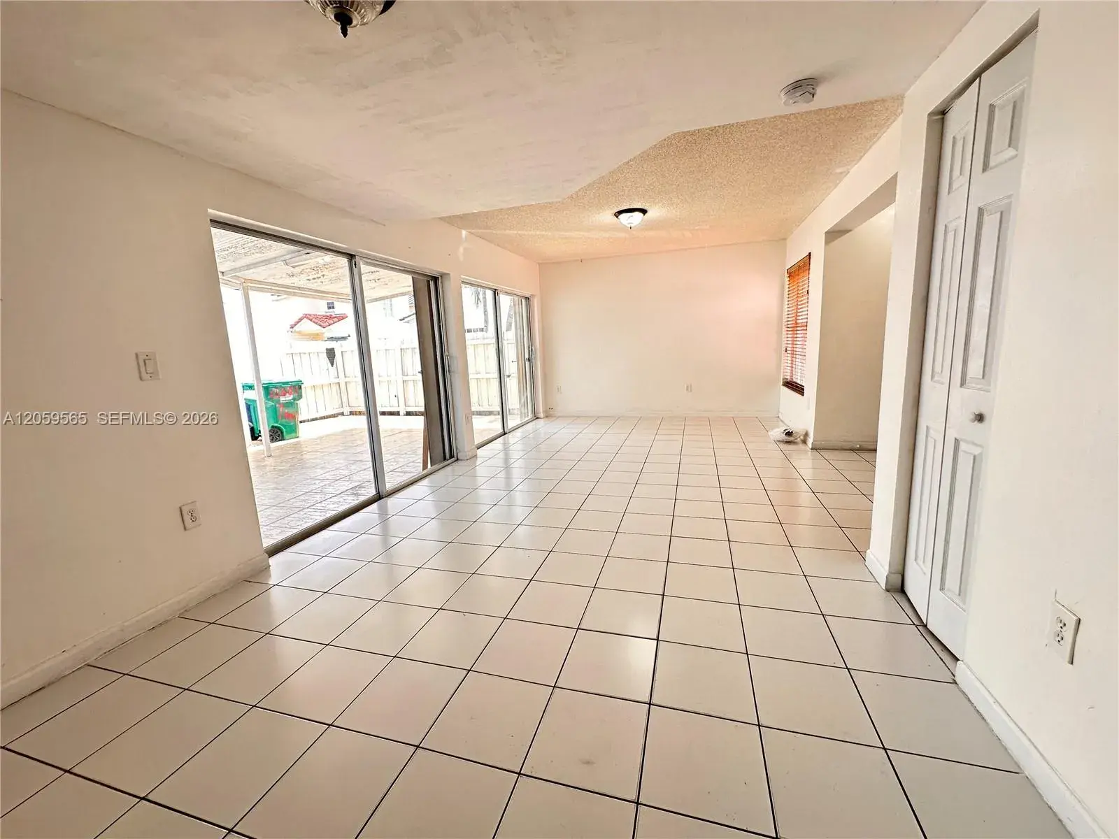 12681 NW 7th Trl, Miami FL 33182