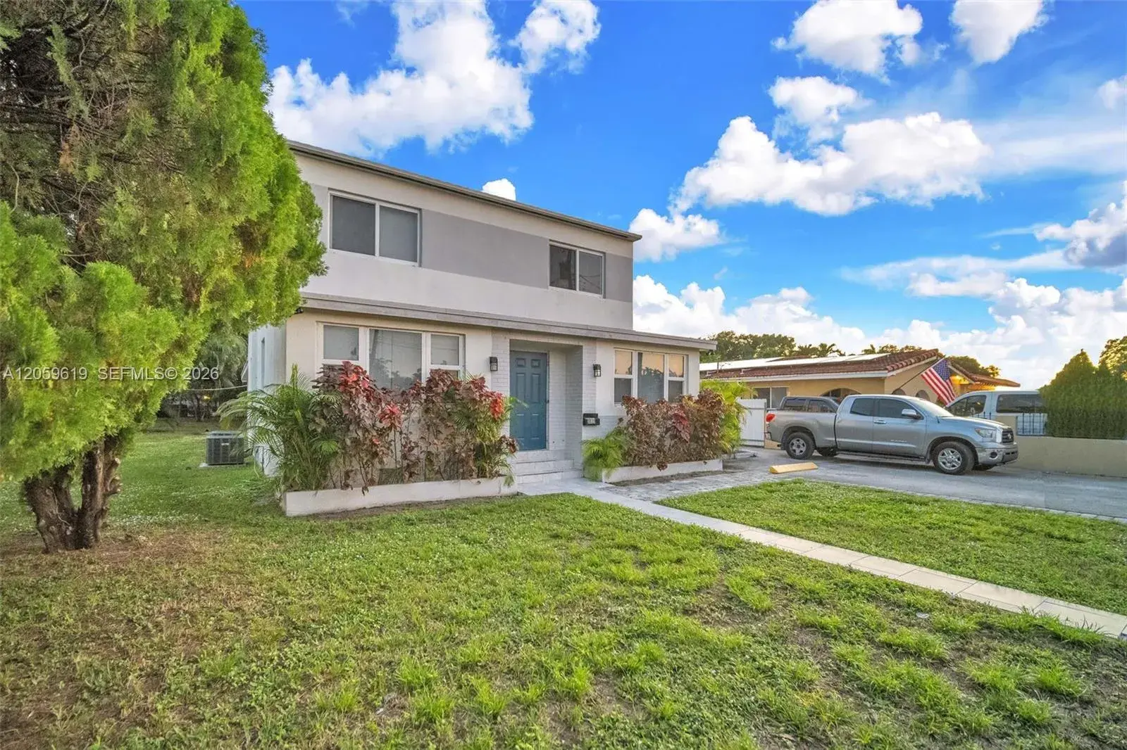 3030 NW 16th St # 1, Miami FL 33125