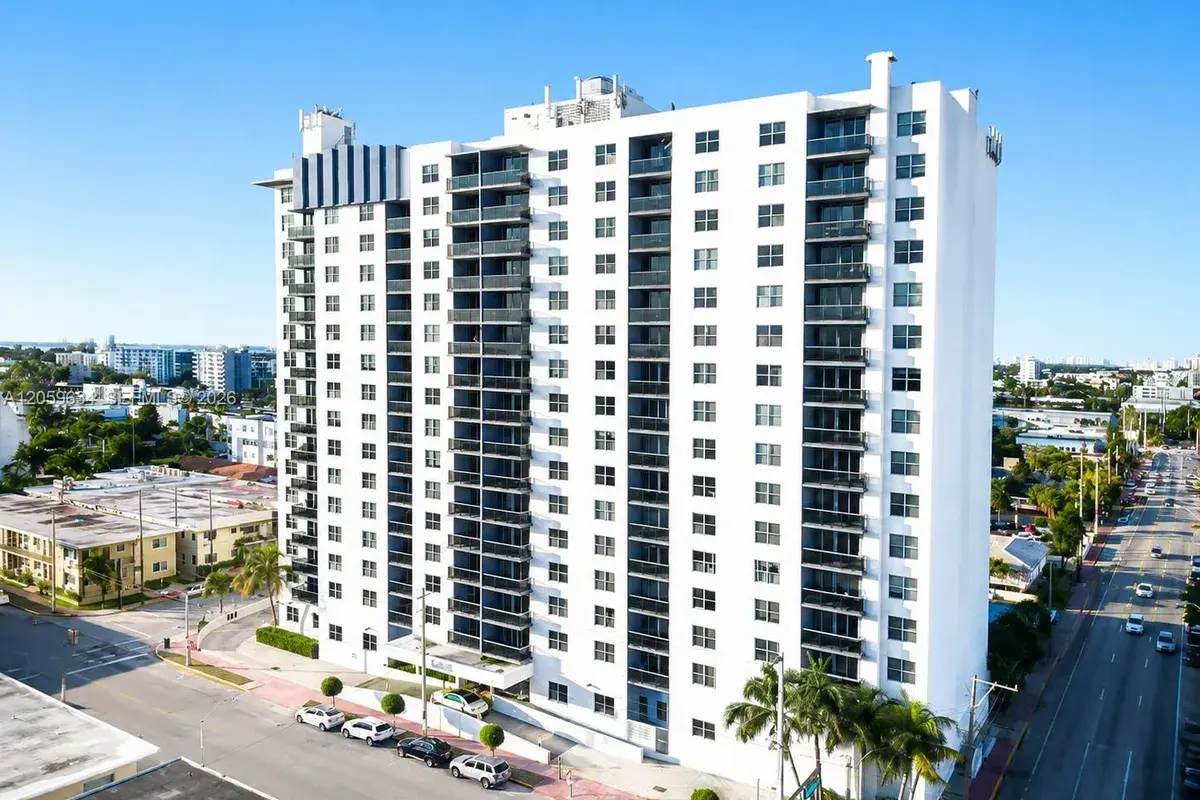 401 69th St # 304, Miami Beach FL 33141