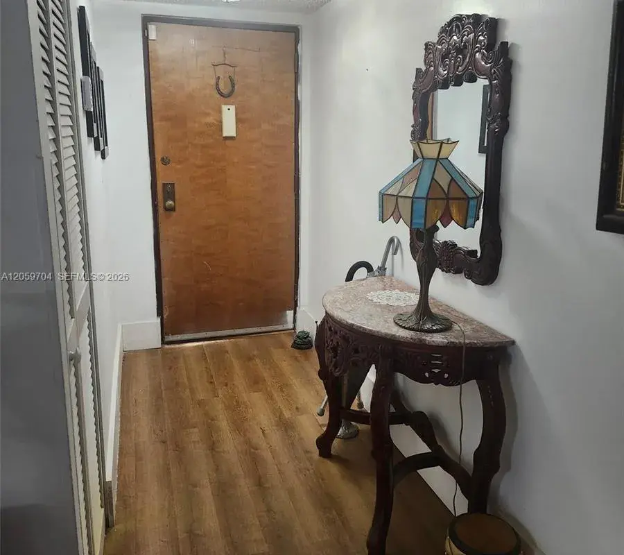 8810 SW 123rd Ct # M103, Miami FL 33186