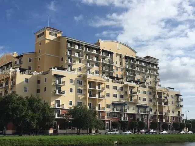2 bedroom 2 bath Residential Lease for rent at 8390 SW 72nd Ave # 710, Miami FL 33143