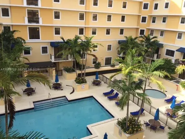 8390 SW 72nd Ave # 710, Miami FL 33143