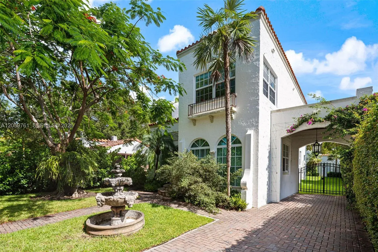 2153 SW 13th St, Miami FL 33145