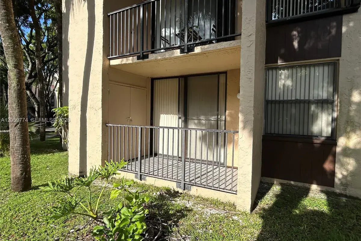 14301 N Kendall Dr # 109B, Miami FL 33186