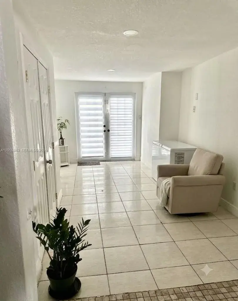 12015 SW 188 ST, Miami FL 33177