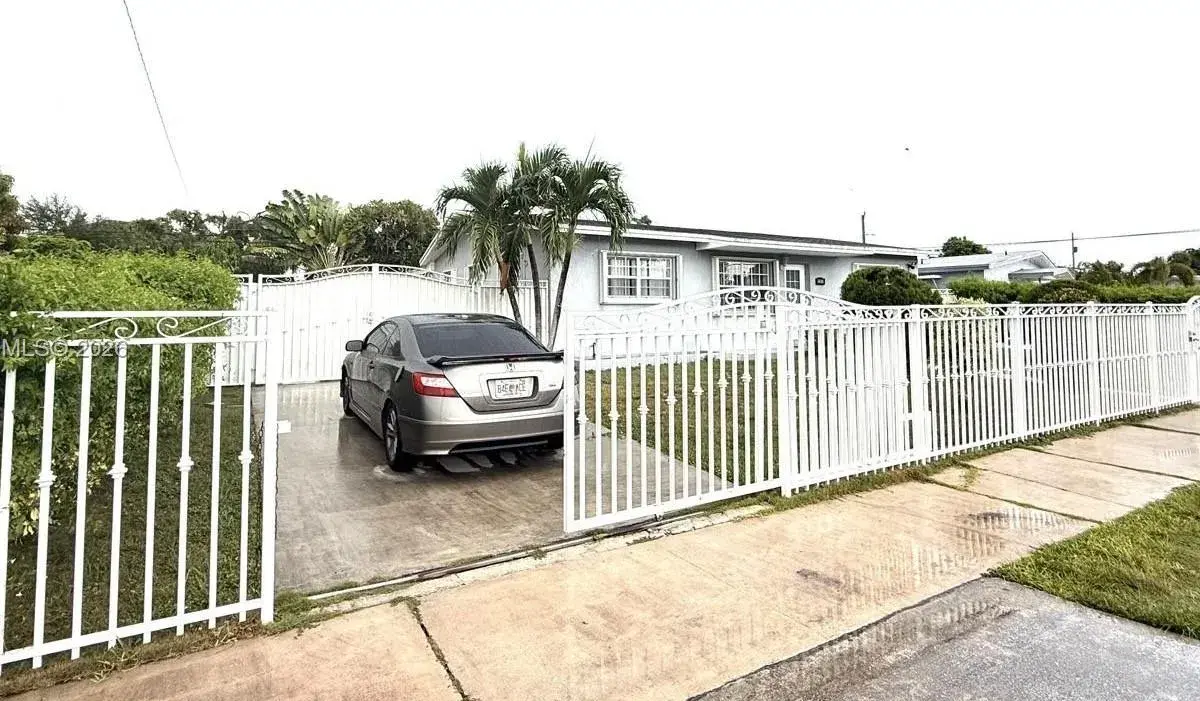 12015 SW 188 ST, Miami FL 33177