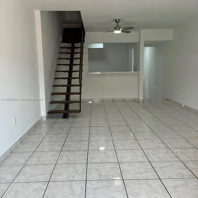 1121 SW 105th Ave # 308, Miami FL 33174