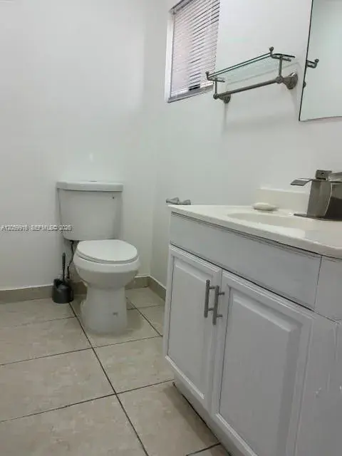 1121 SW 105th Ave # 308, Miami FL 33174