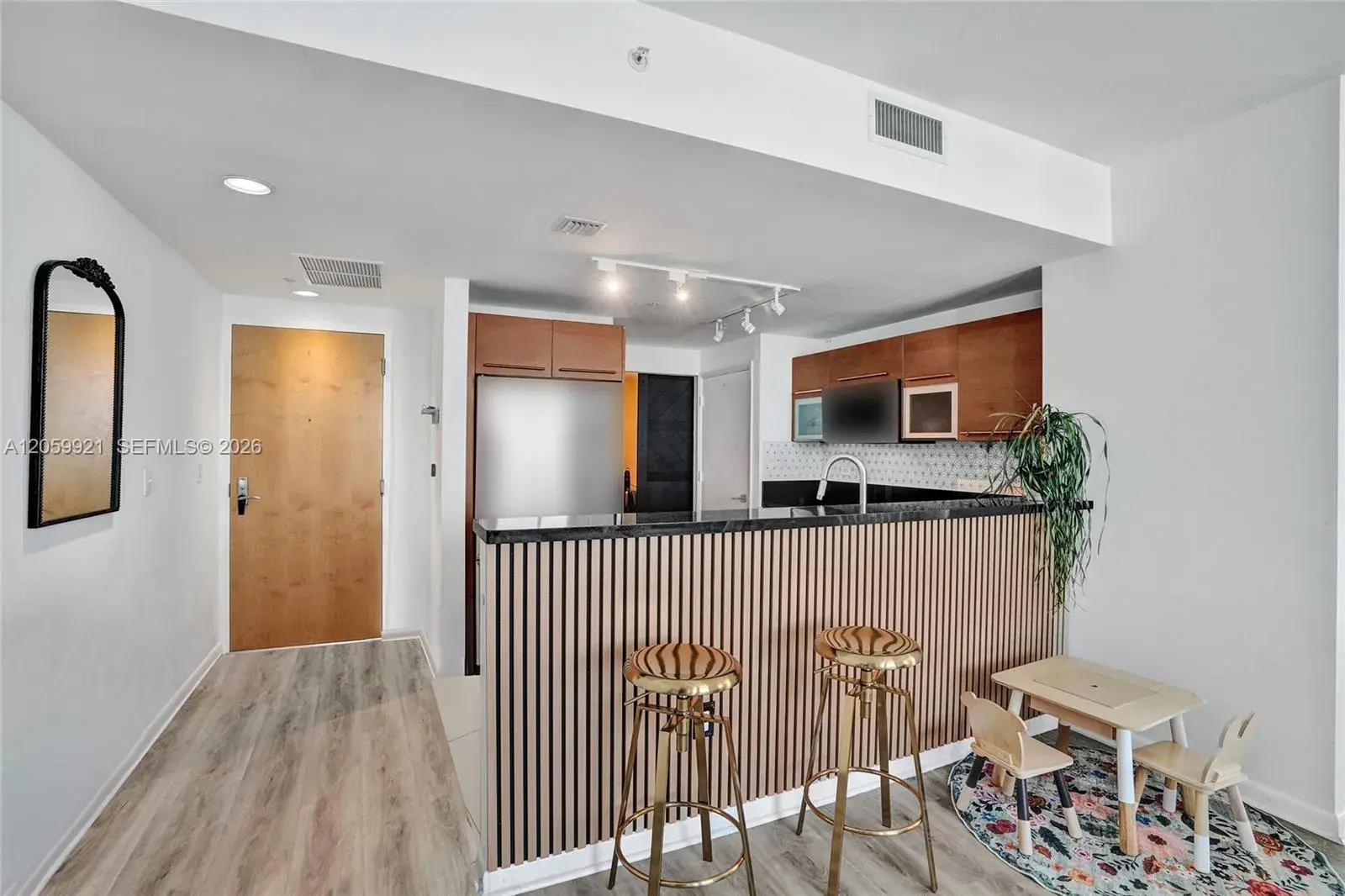 244 Biscayne Blvd # 3409, Miami FL 33132