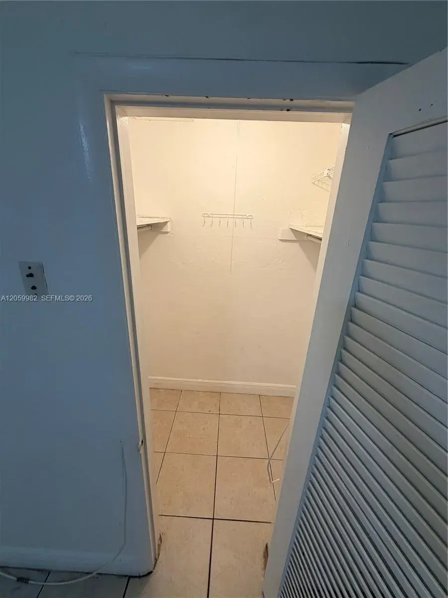 5501 SW 77th Ct # 204C, Miami FL 33155