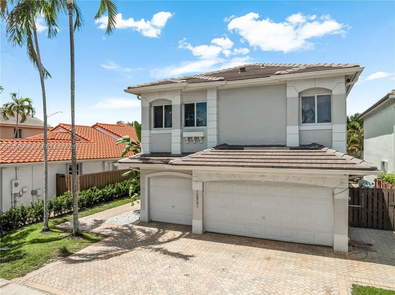 10865 NW 73rd Ter, Doral FL 33178