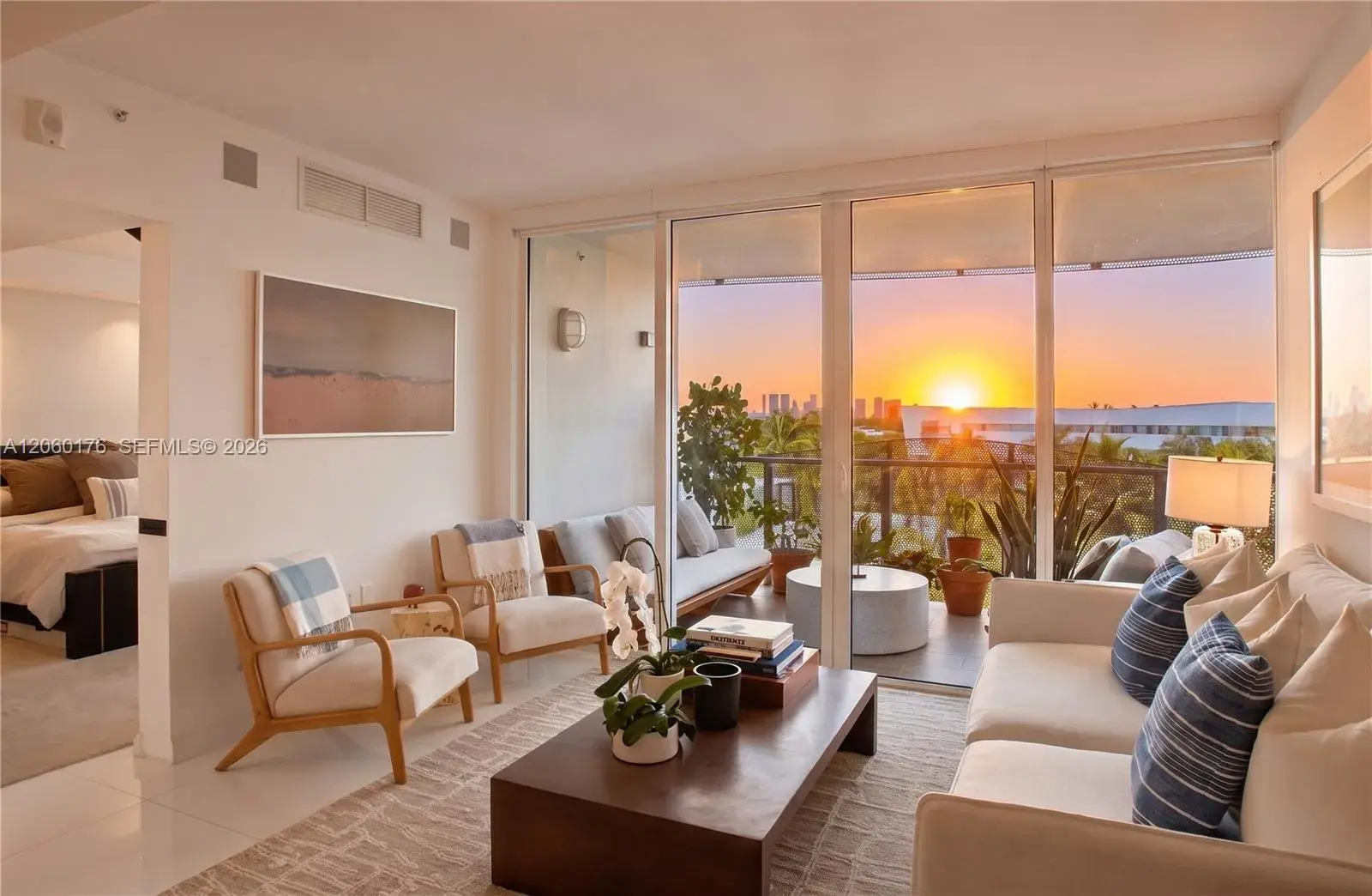 2155 Washington Ct # 504, Miami Beach FL 33139