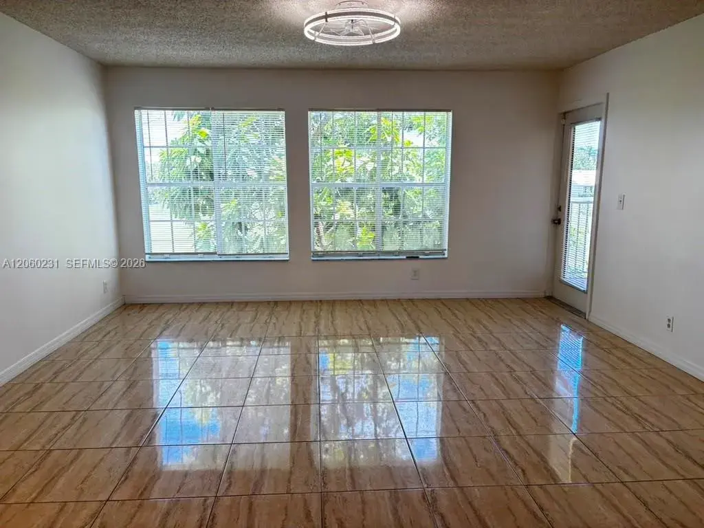 6292 La Costa Dr # H, Boca Raton FL 33433