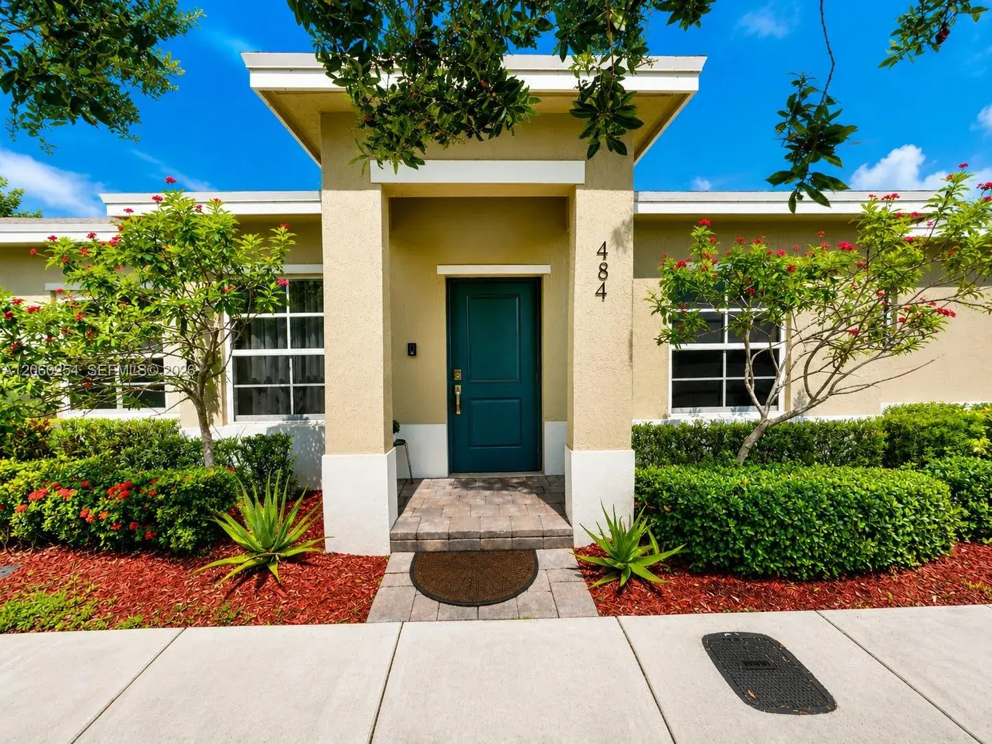 3 bedroom 2 bath Residential for sale at 484 NE 4th Ave, Florida City FL 33034