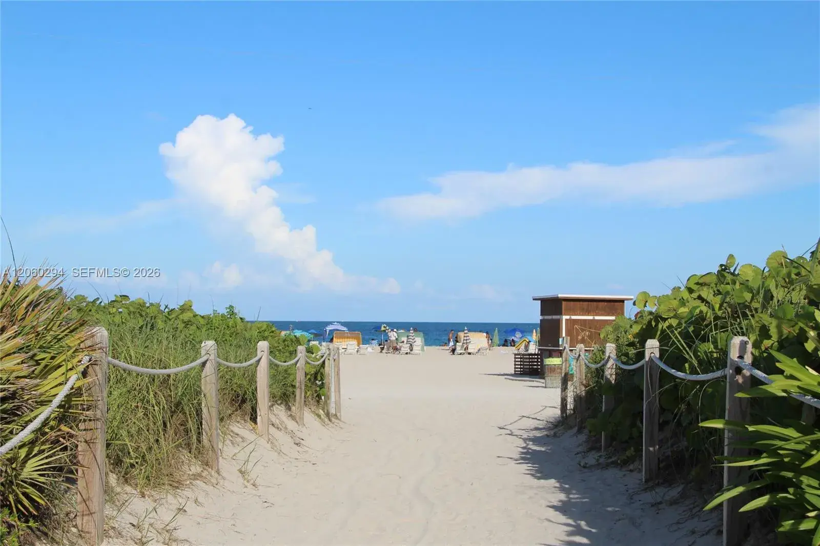 158 Ocean Dr # 206, Miami Beach FL 33139