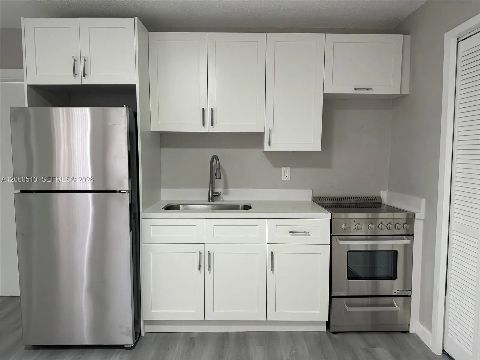 501 SE 23rd St # 12, Fort Lauderdale FL 33316