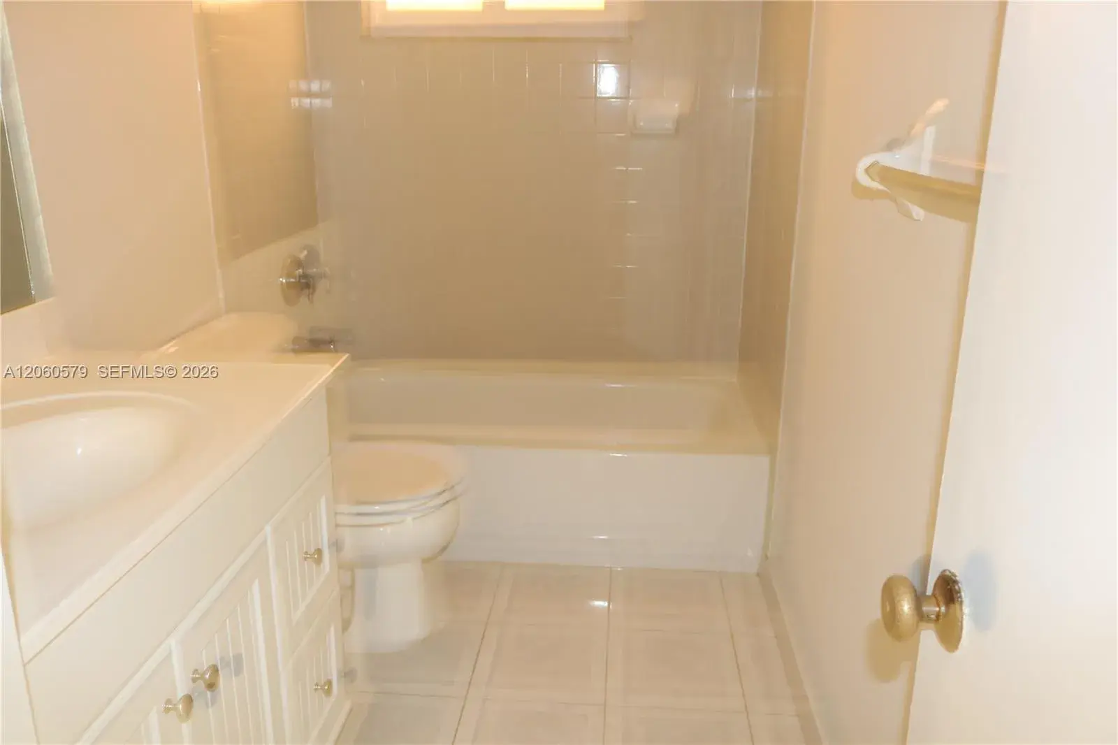 7825 Camino Real # 111, Miami FL 33143