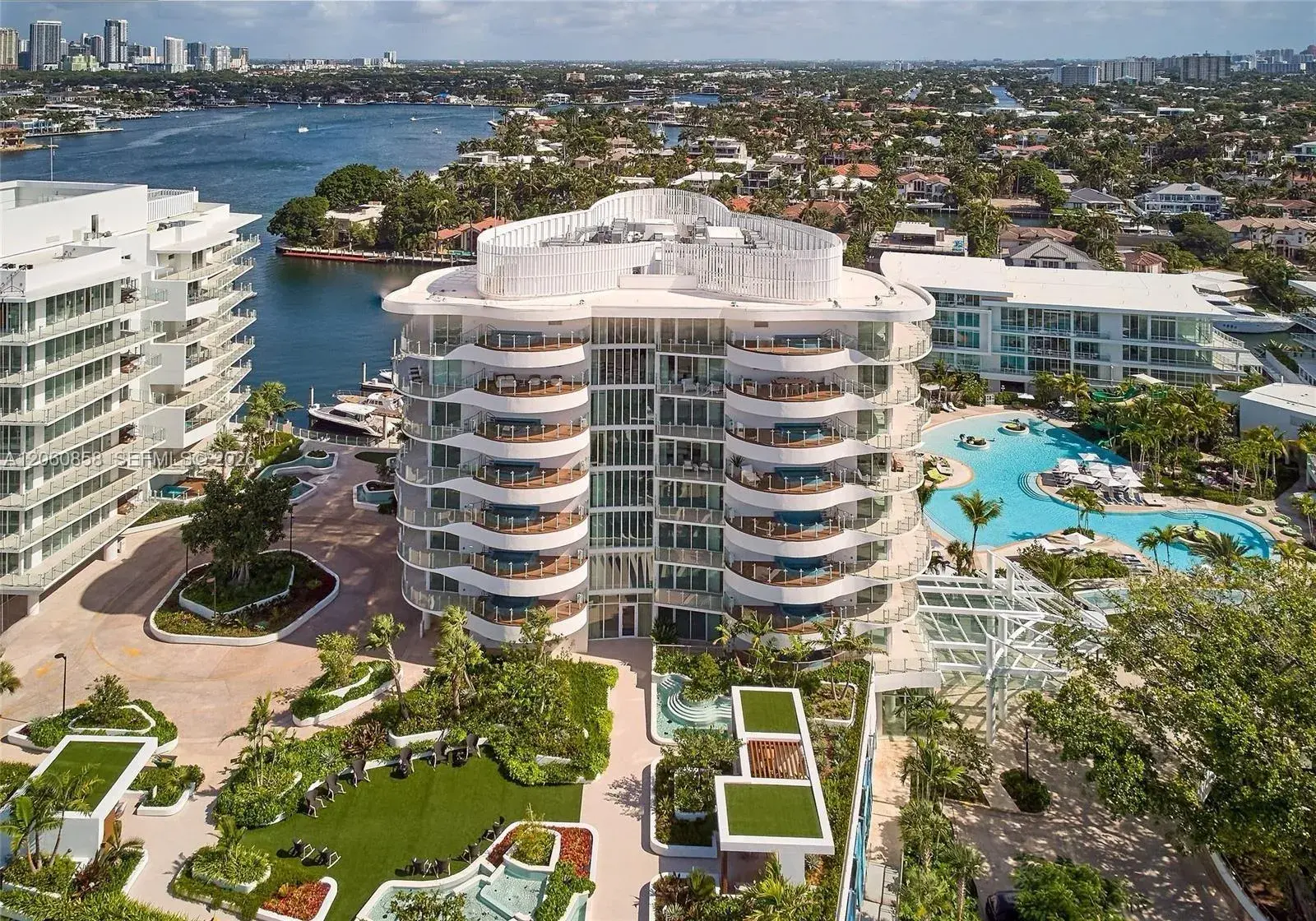 3 bedroom 3 bath Residential for sale at 2241 SE 17th St # 803, Fort Lauderdale FL 33316