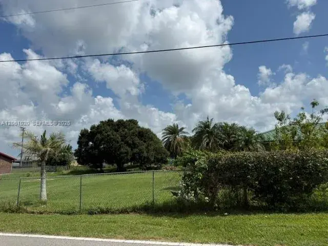 757 SW Avenue R, Moore Haven FL 33471