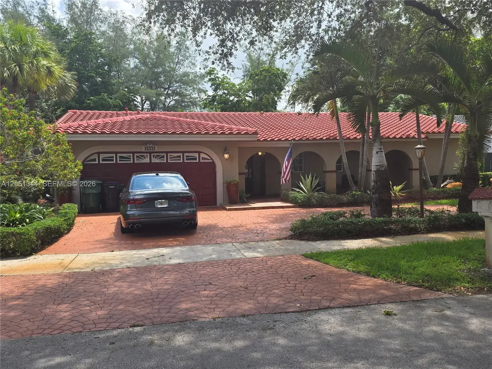 4 bedroom 3 bath Residential for sale at 15331 Durnford Dr, Miami Lakes FL 33014