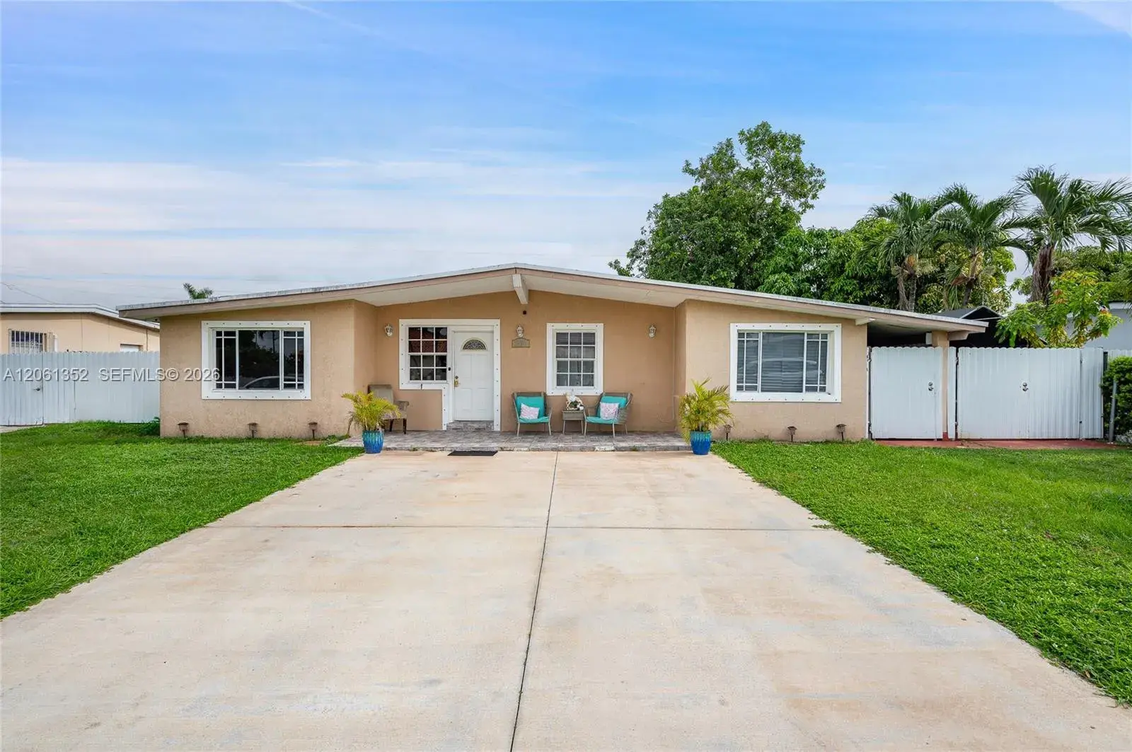 4 bedroom 3 bath Residential for sale at 11451 SW 43rd St, Miami FL 33165