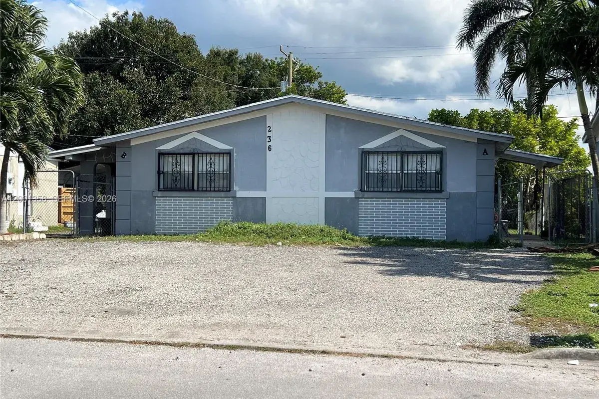 236 NW 9th Ave, South Bay FL 33493