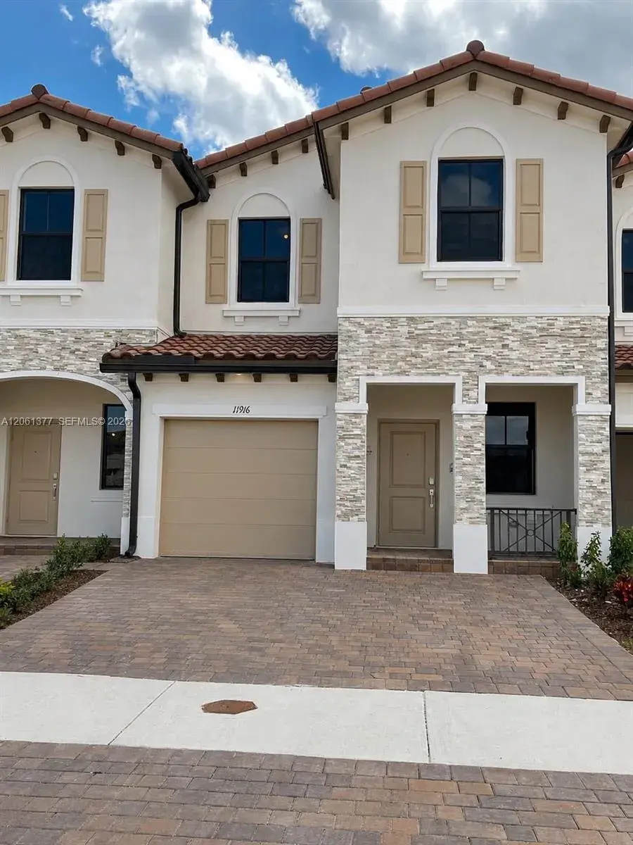 4 bedroom 2 bath Residential Lease for rent at 11916 SW 246th Ln, Homestead FL 33032