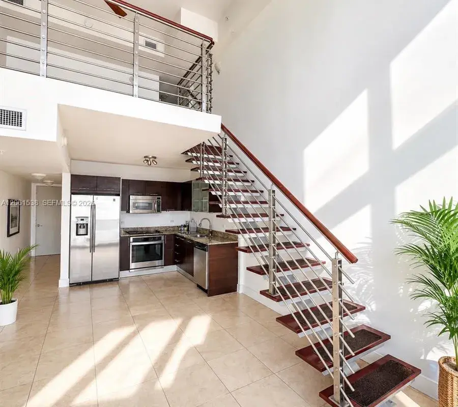 41 SE 5th St # 1415, Miami FL 33131