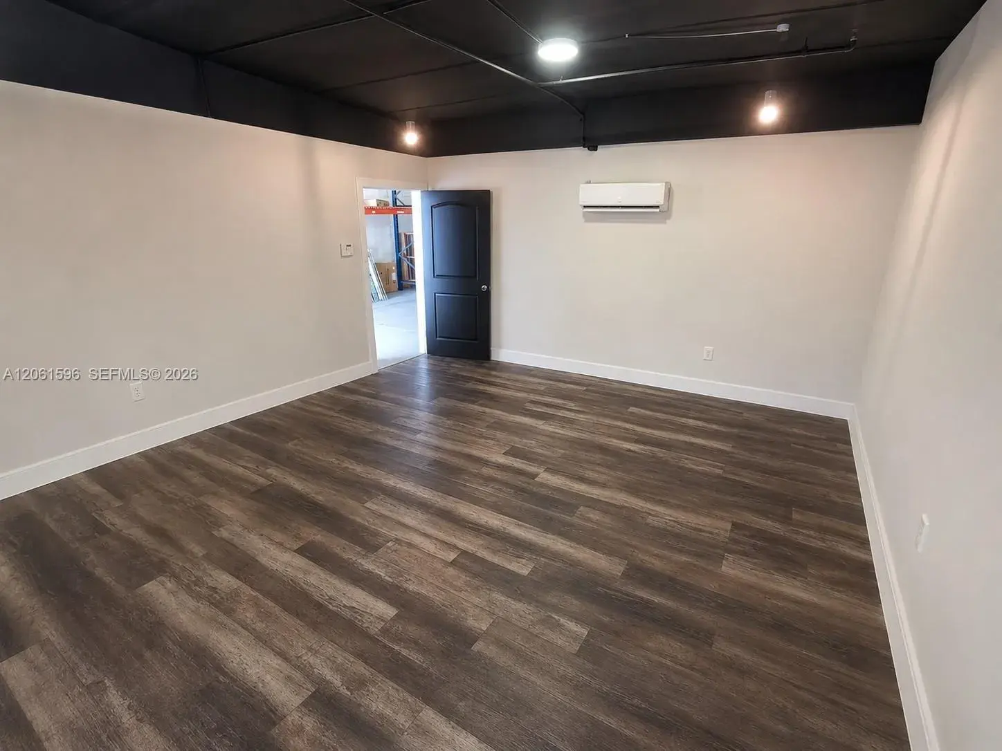 2355 NW 70th Ave # 9, Miami FL 33122