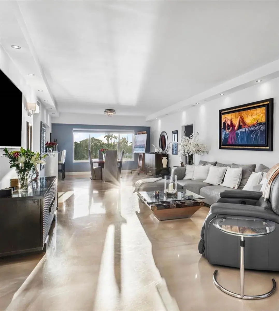 333 Sunset Dr # 108, Fort Lauderdale FL 33301