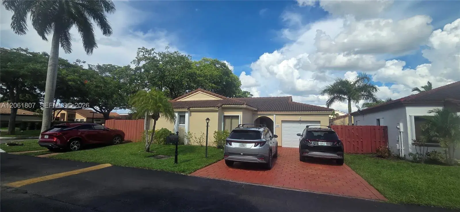 3 bedroom 2 bath Residential for sale at 509 SW 87th Pl, Miami FL 33174