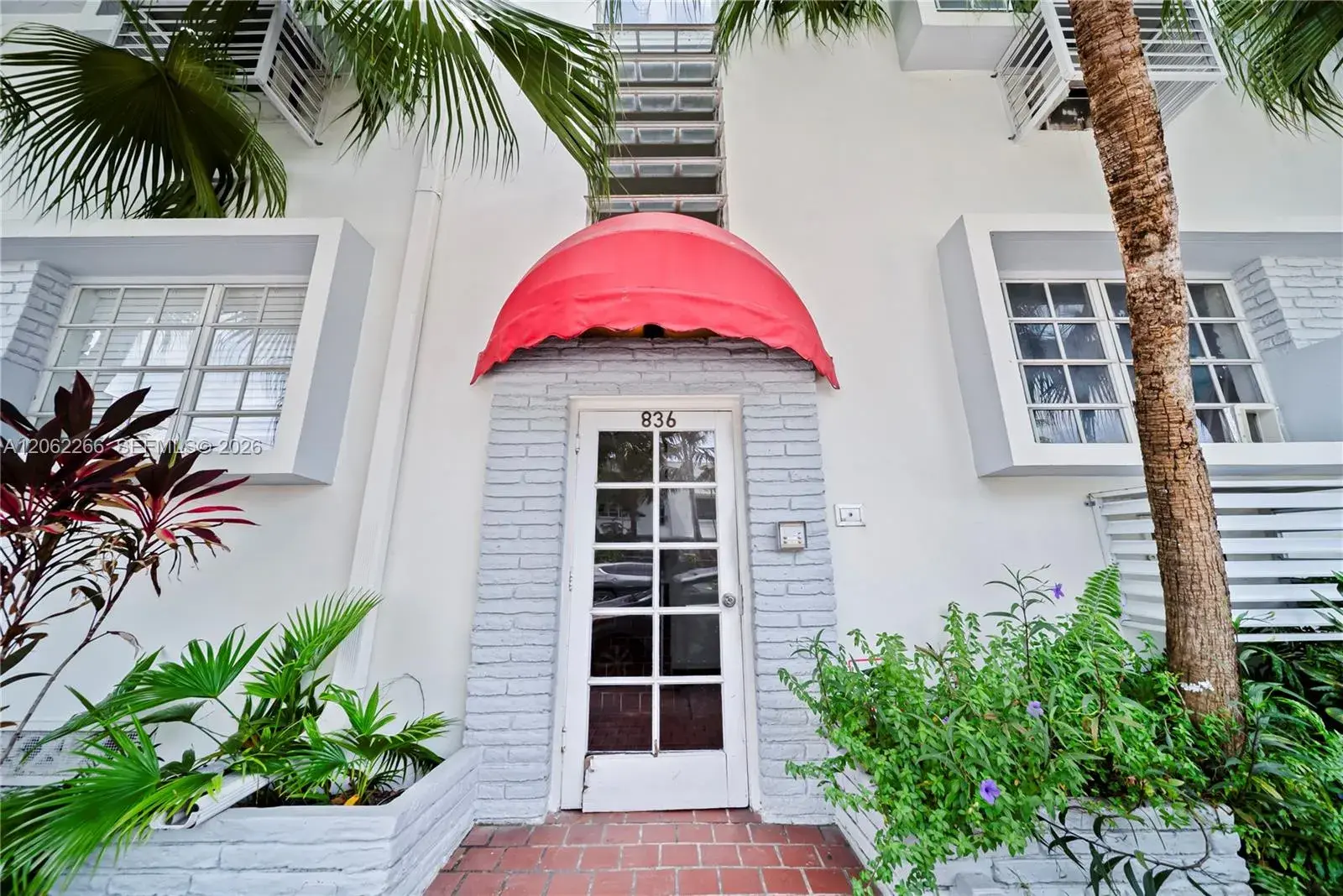 1 bedroom 1 bath Residential for sale at 836 10th St # 8, Miami Beach FL 33139