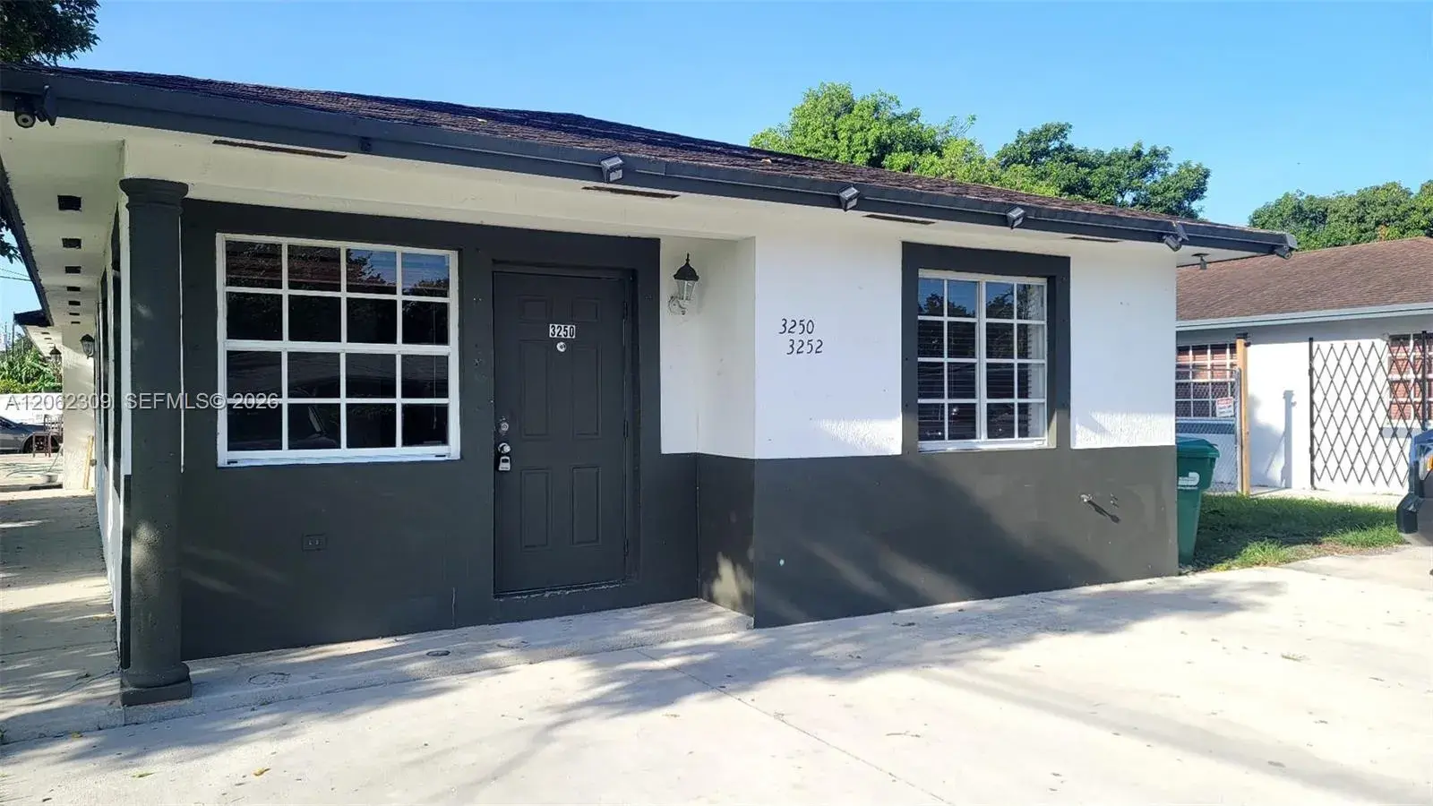 3250 NW 94 ST # 0, Miami FL 33147