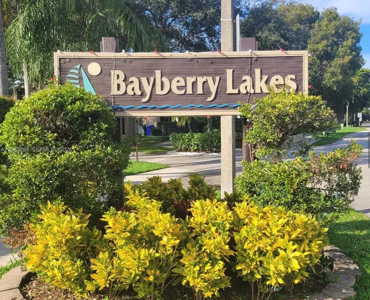2 bedroom 2 bath Residential for sale at 2041 Bayberry Dr, Pembroke Pines FL 33024