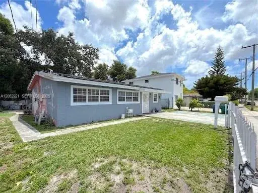 3 bedroom 1 bath Residential for sale at 2991 NW 43rd Ter, Miami FL 33142