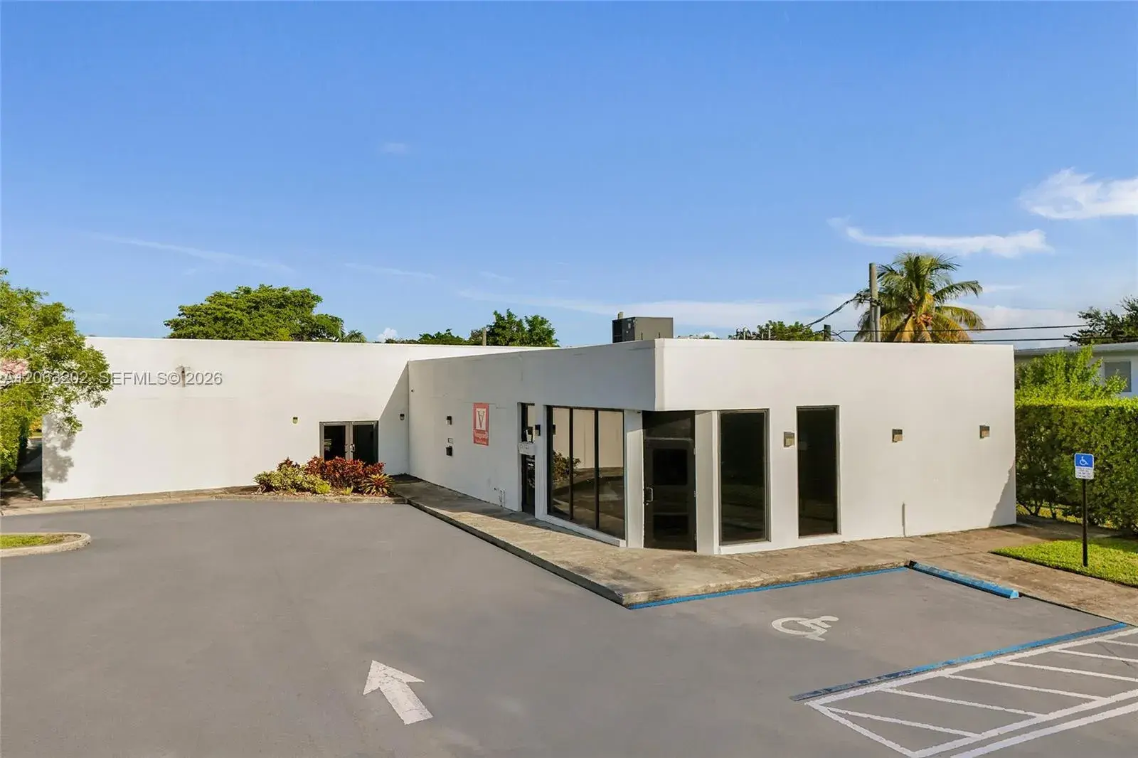 Commercial Sale for sale at 3401 Davie Blvd, Fort Lauderdale FL 33312