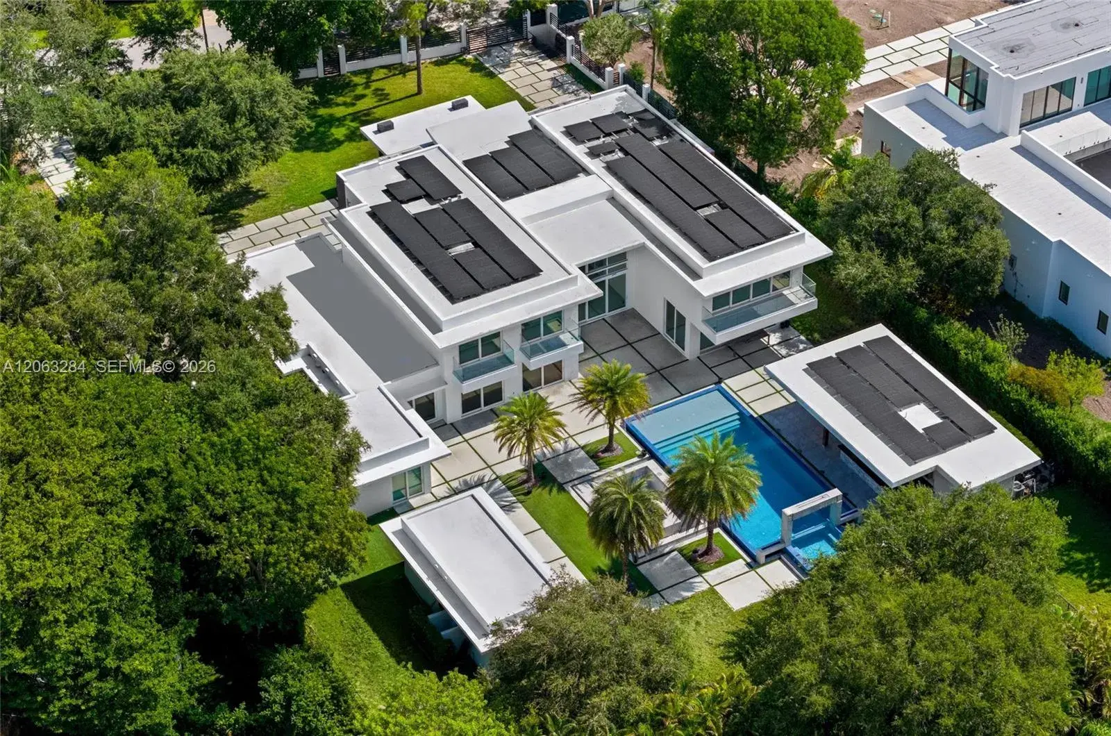 8 bedroom 10 bath Residential for sale at 6300 Moss Ranch Rd, Pinecrest FL 33156