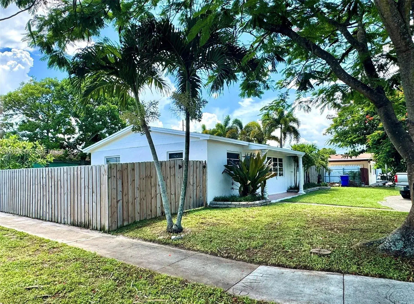 341 N 66th Ave, Hollywood FL 33024