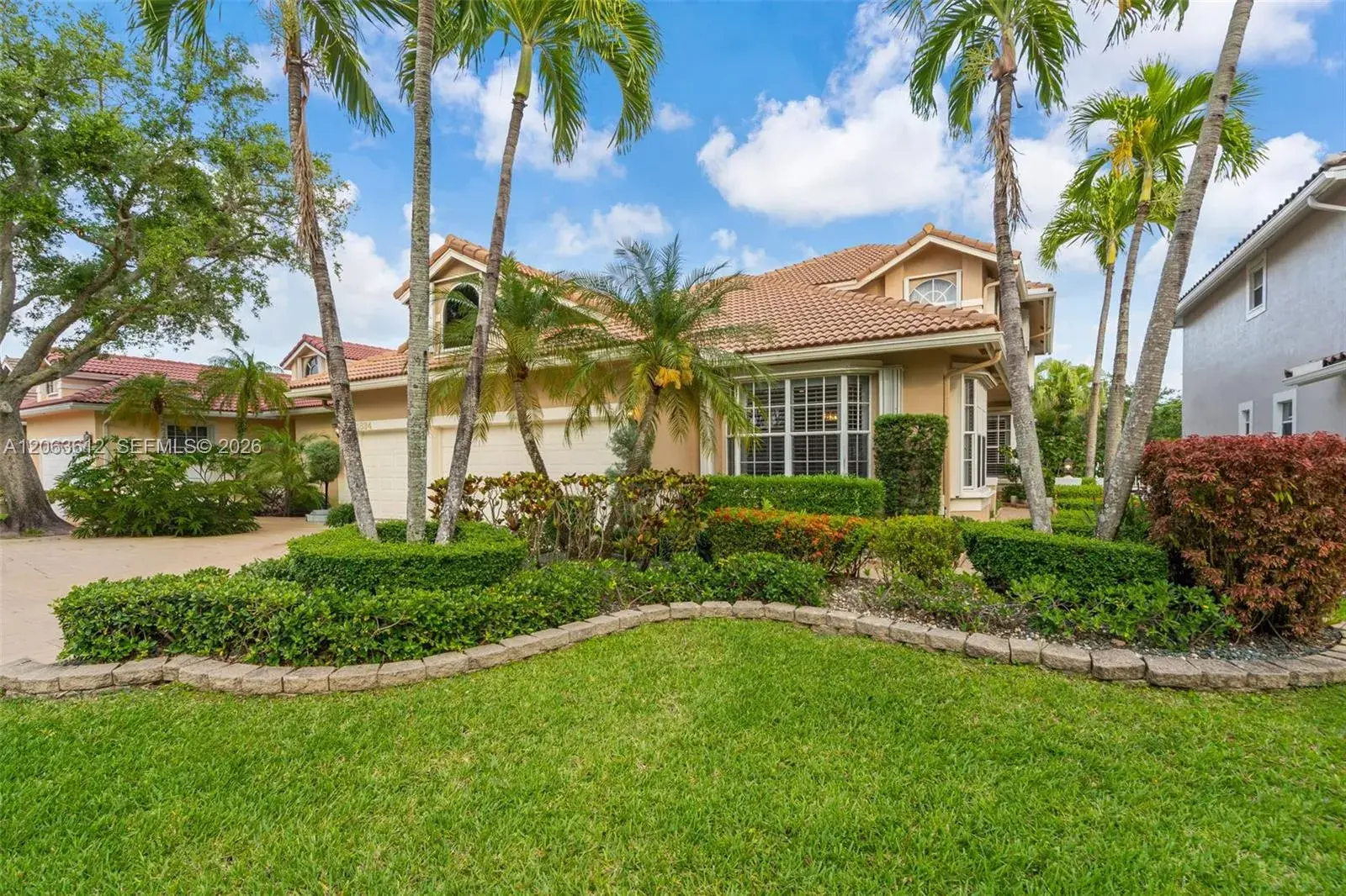 11834 Highland Pl, Coral Springs FL 33071