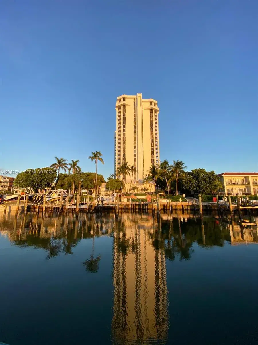 2 bedroom 2 bath Residential for sale at 4000 Towerside Ter # 301, Miami FL 33138