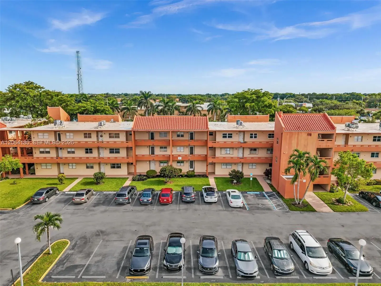 8852 W Mcnab Rd # 203, Tamarac FL 33321