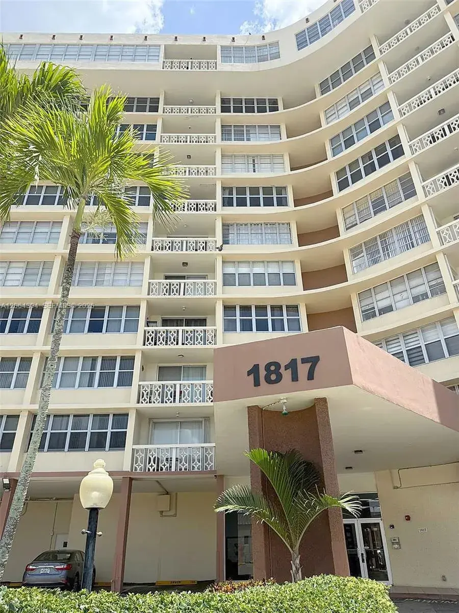 1817 S Ocean Dr # 824, Hallandale Beach FL 33009